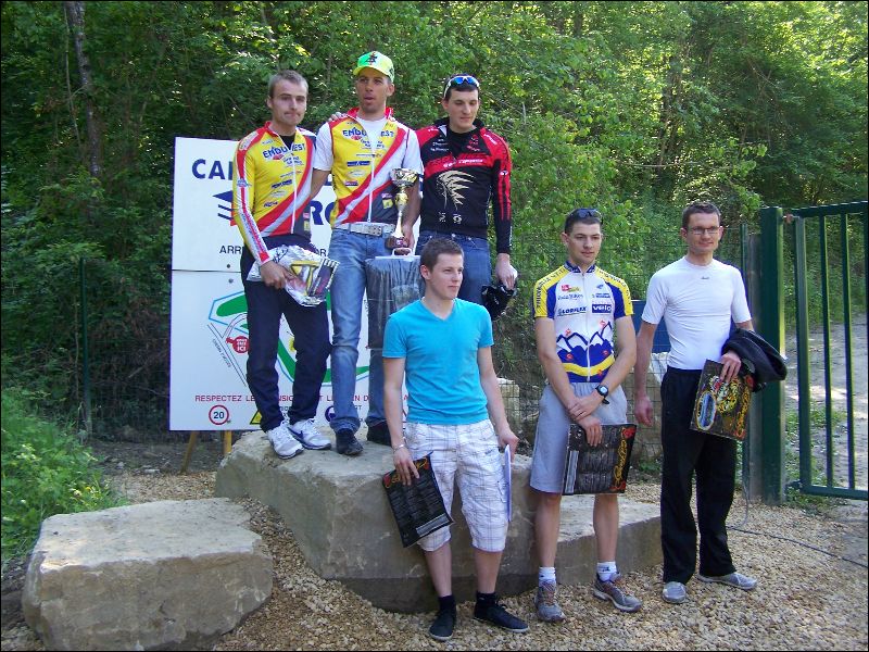 gal/Saison 2012/Podiums_Seniors_VTT_Boust/100_5677.JPG